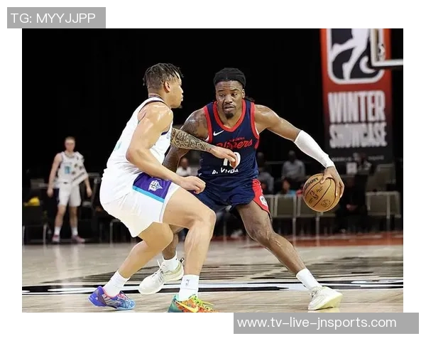 小卡在快船的挣扎与失败让他的传奇地位变成了笑谈