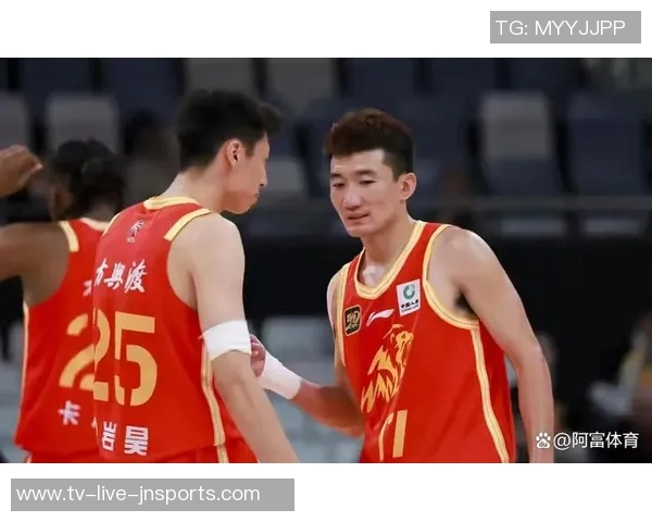 北京广厦首发对决曾凡博联手周琦迎战胡金秋孙铭徽的精彩较量