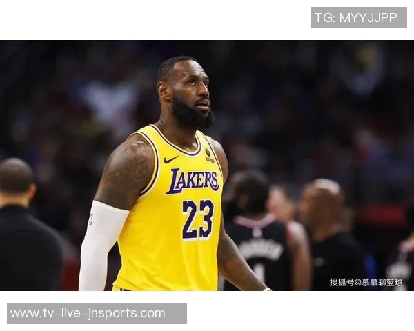 帕森斯直言若为里夫斯经纪人会建议交易詹姆斯以助球队发展