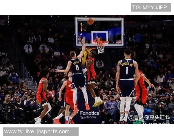 绿军意图通过夹击穆雷制造失误掘金展现出成熟的球场应对能力